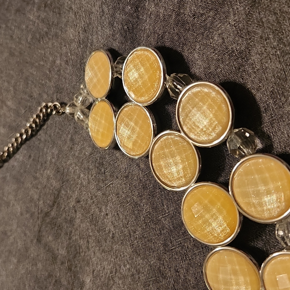 Jewelry - Picture 5 of 7